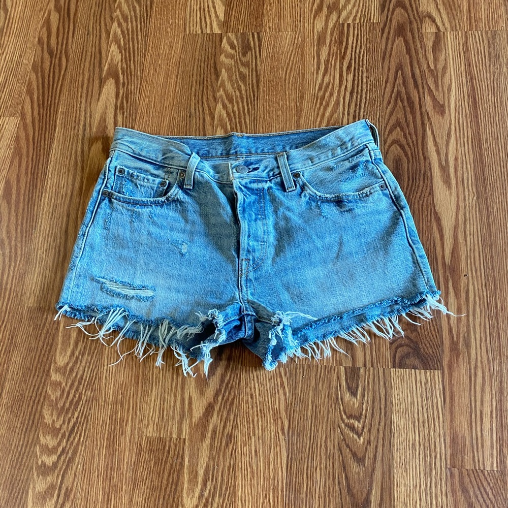 Levi’s 501 denim shorts